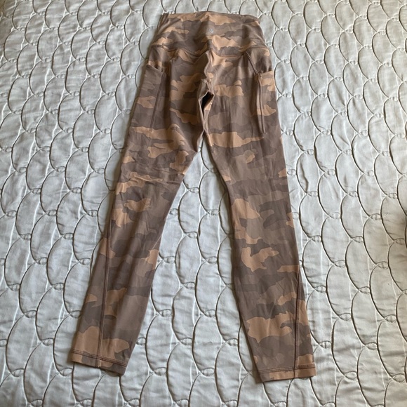 Lululemon Align Pants with Pockets - Picture 3 of 5